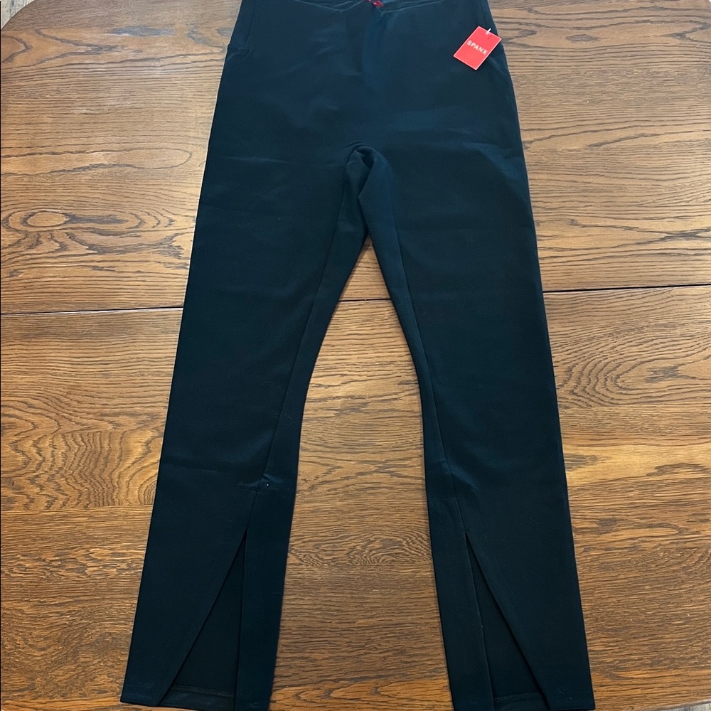 NWT Spanx Perfect Slit Leggings.